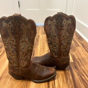 Women’s Justin boots size 7